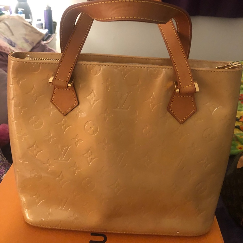 Louis Vuitton Yellow Vernis Houston